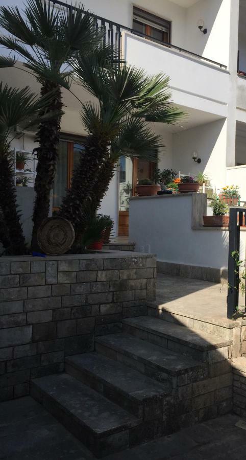 مبيت وإفطار ليتشي A Casa Di Gio المظهر الخارجي الصورة